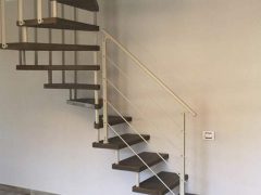 Scale a sbalzo per interni
