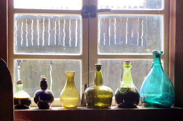 Bottiglie colorate